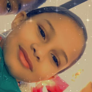 Meet your Posher, Ouja